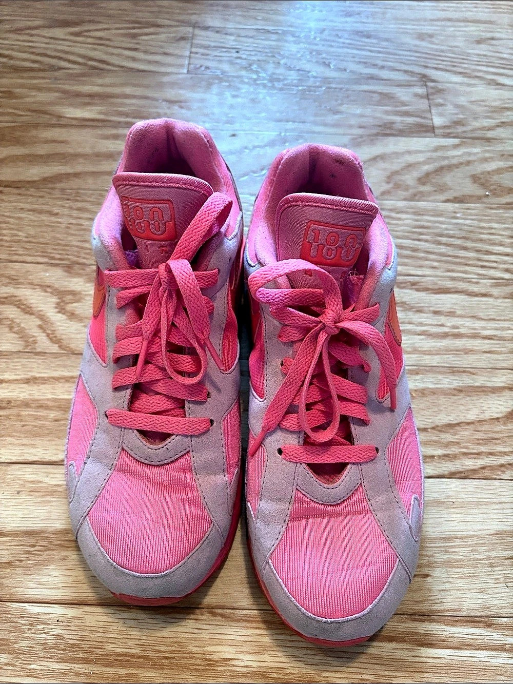 Nike Air Max 180 x Comme Des Garçon Pink Blast Pink Sneakers